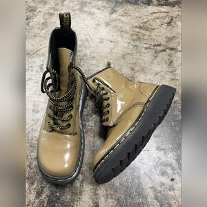 Doc Martens Dr Boots Sz 4 Youth Womens Army Green